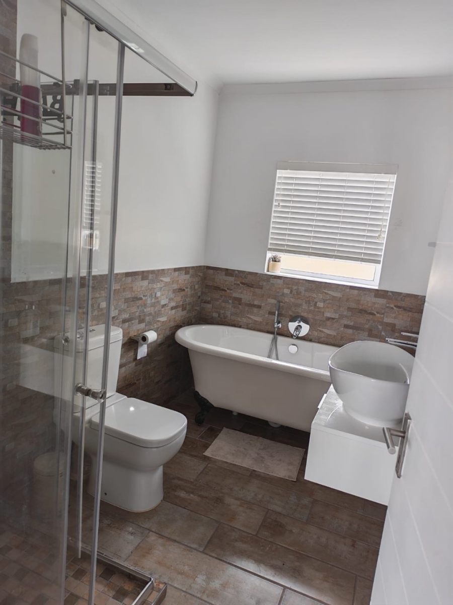 3 Bedroom Property for Sale in Shelley Point Western Cape